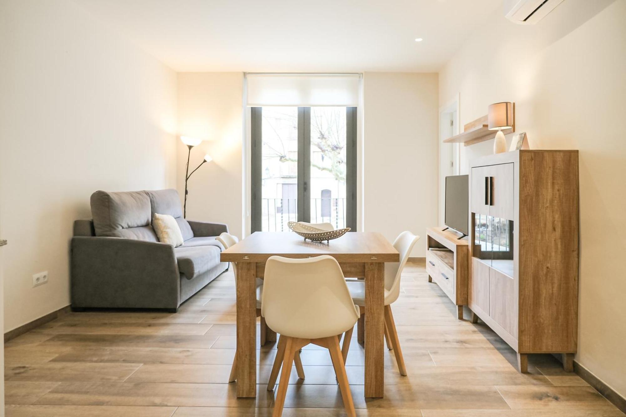 Can Cintet 1 Apartamento En La Plaza De Besalu Exterior photo